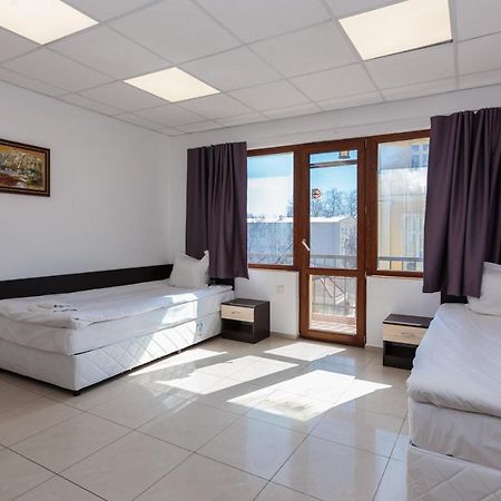 Стаи За Гости Хан Крум Burgas Exterior foto